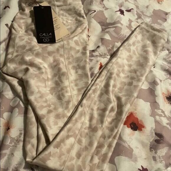 Calia By Carrie Underwood Women's Essential Printed Leggings XS - Picture 4 of 6
